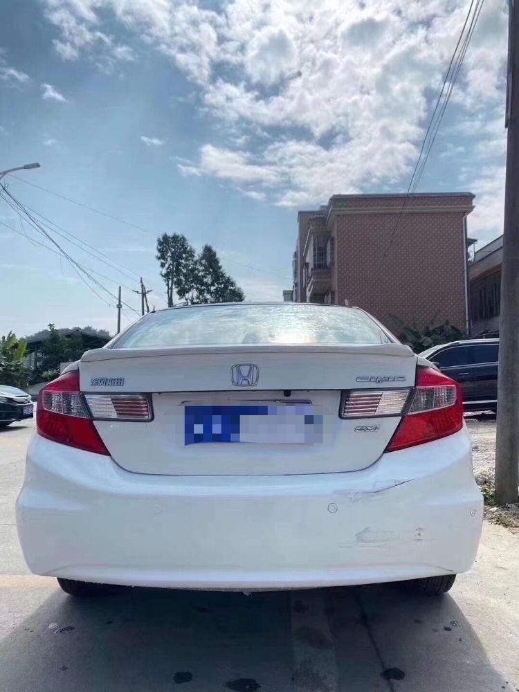 广州12年本田思域9