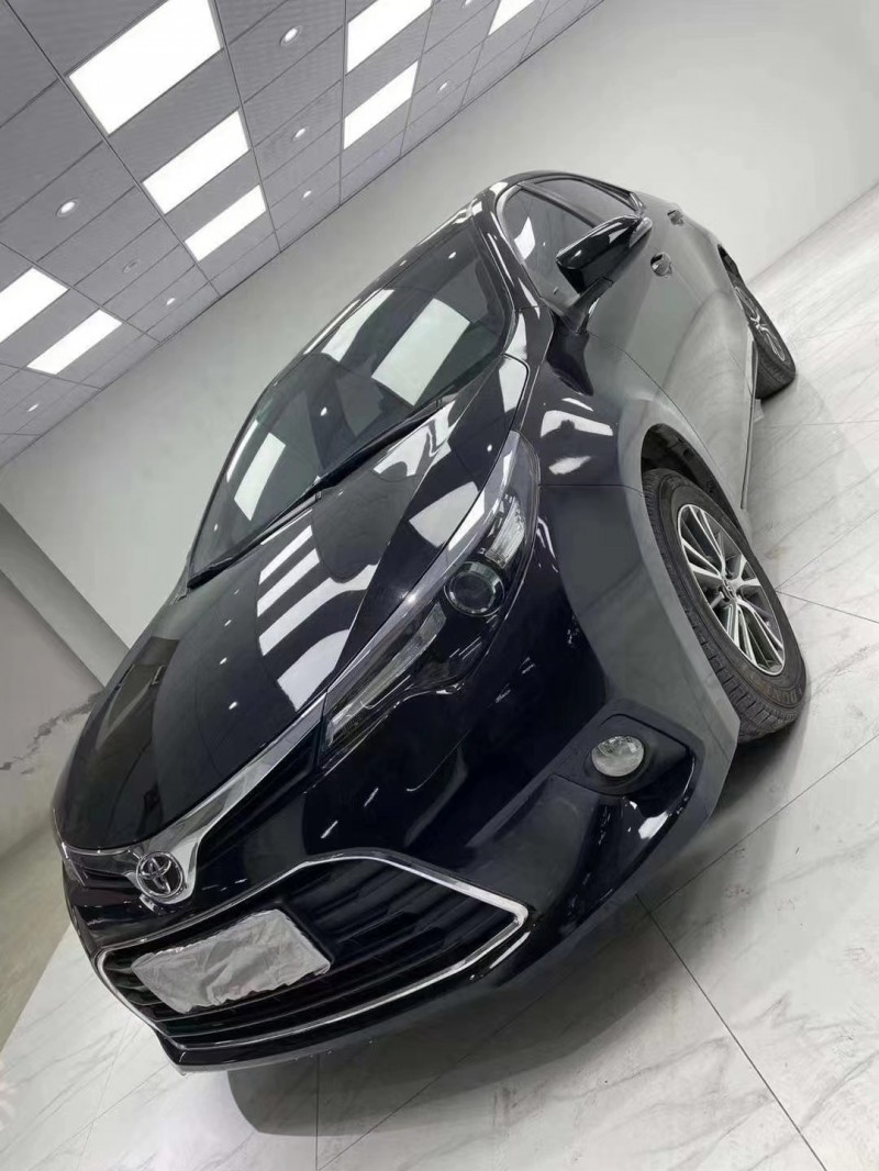 成都16年丰田雷凌2