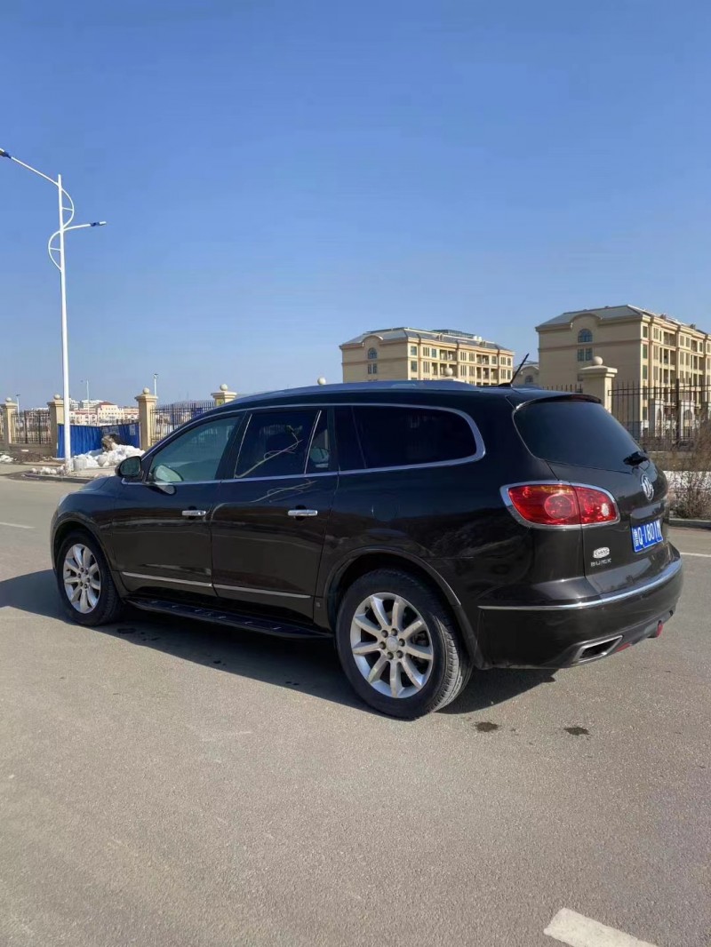 济宁14年别克昂科雷3