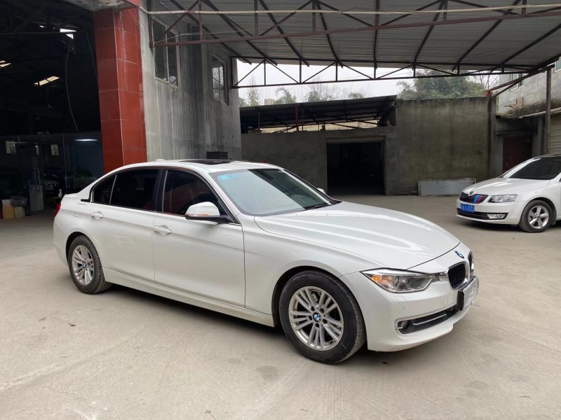 成都15年宝马3系3