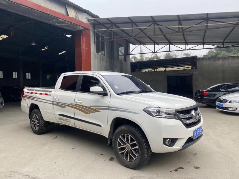 成都17年东风皮卡3