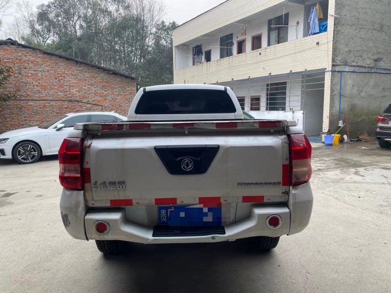 成都17年东风皮卡9