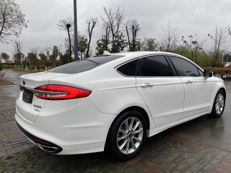 盐城17年福特蒙迪欧5