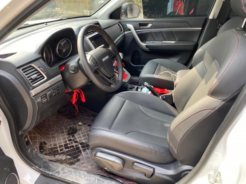 成都20年长城哈弗M67