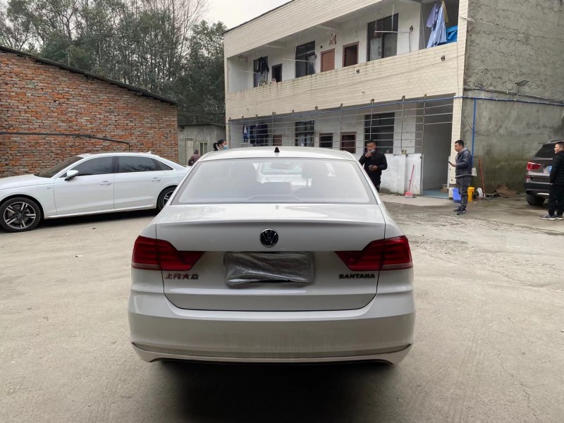 成都20年大众桑塔纳1