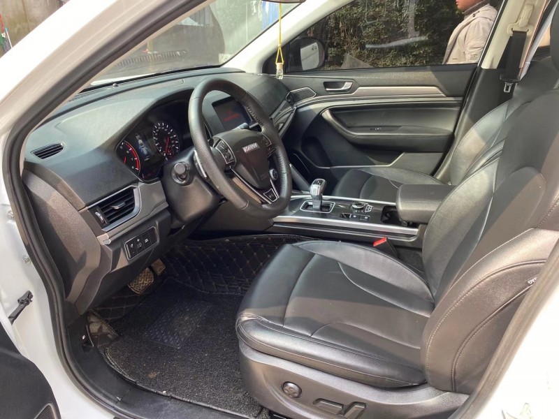 成都20年长城哈弗H64