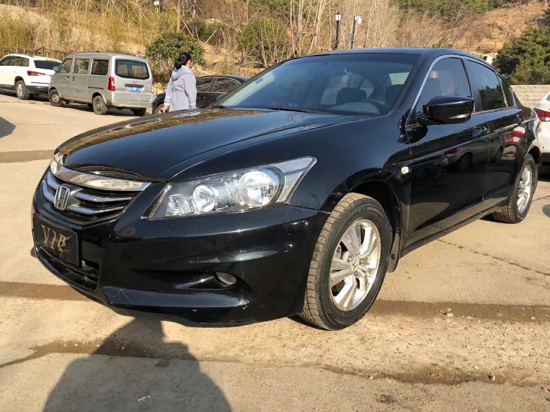 淄博11年本田雅阁2