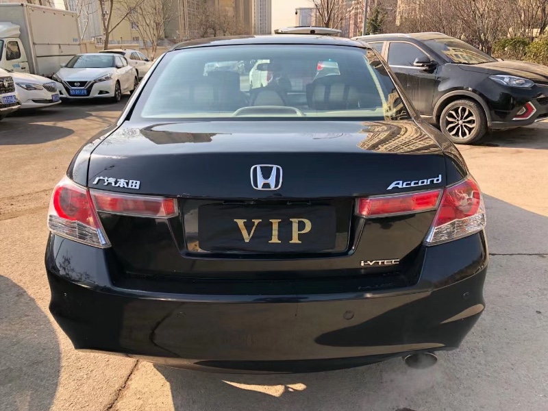 淄博11年本田雅阁9