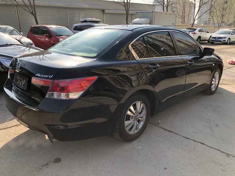 淄博11年本田雅阁4