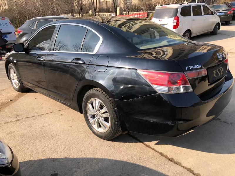 淄博11年本田雅阁5