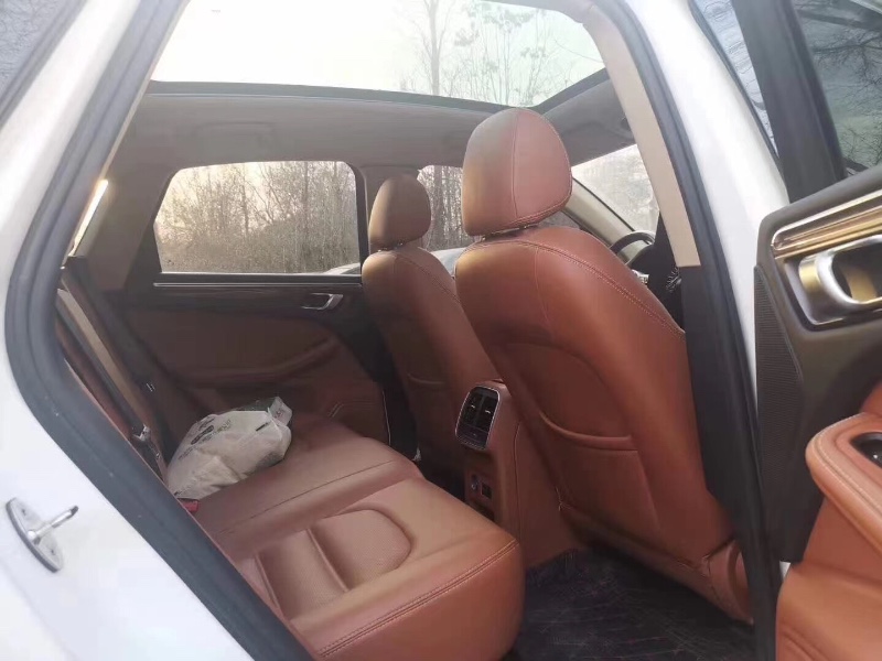 郑州18年众泰SR98