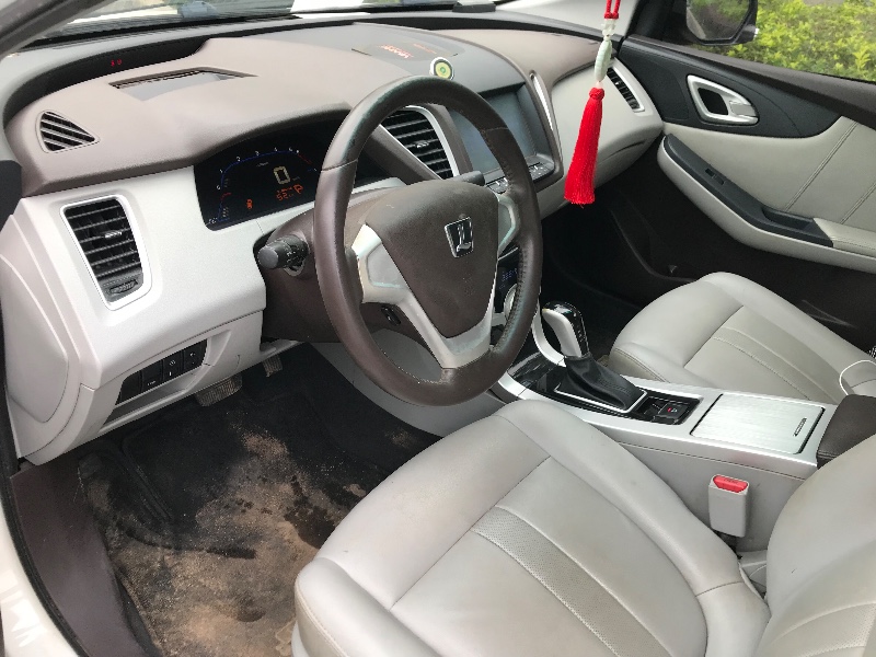 深圳14年纳智捷5 Sedan4