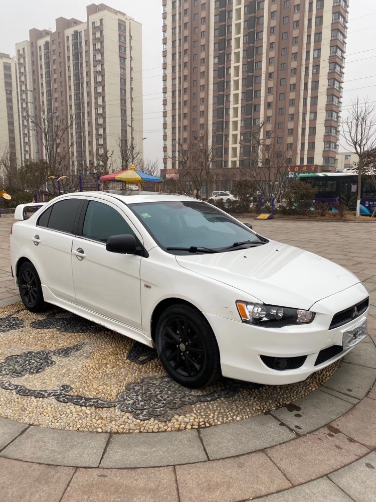 12年三菱翼神抵押车 [过期]