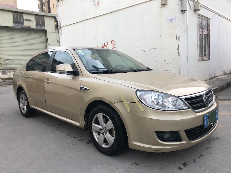 深圳12年大众朗逸8