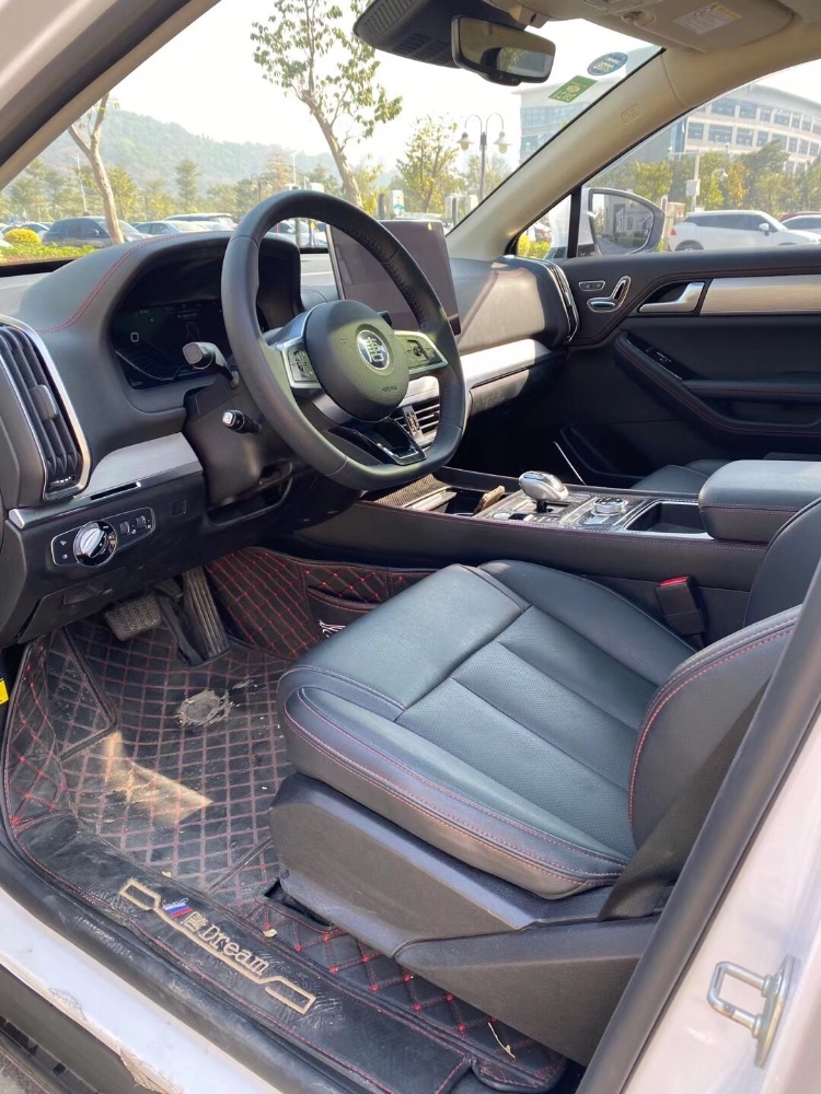 中山19年比亚迪唐2