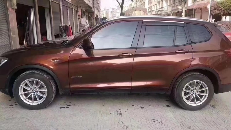 武汉17年宝马X37