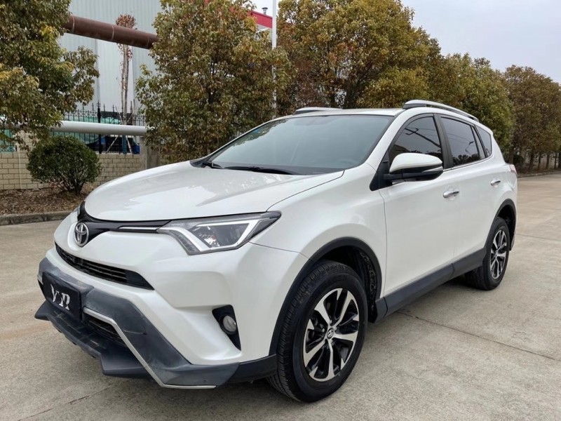 盐城17年丰田RAV4荣放3