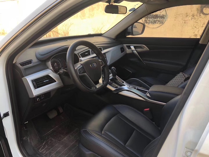 淄博17年吉利博越6