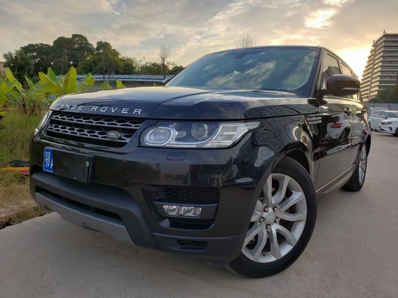 东莞19年路虎揽胜运动2