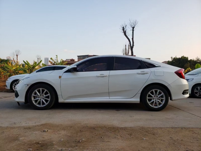 东莞19年本田思域7