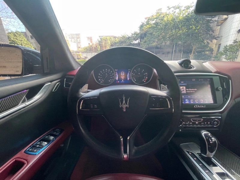 廣州14年瑪莎拉蒂Ghibli S Q45