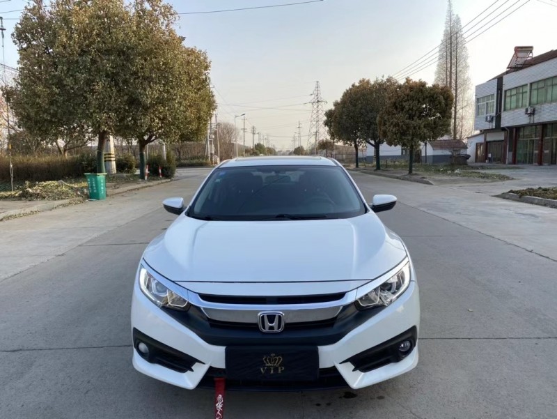 盐城19年本田思域1
