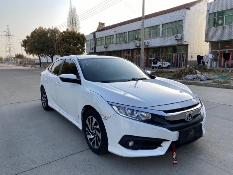 盐城19年本田思域2
