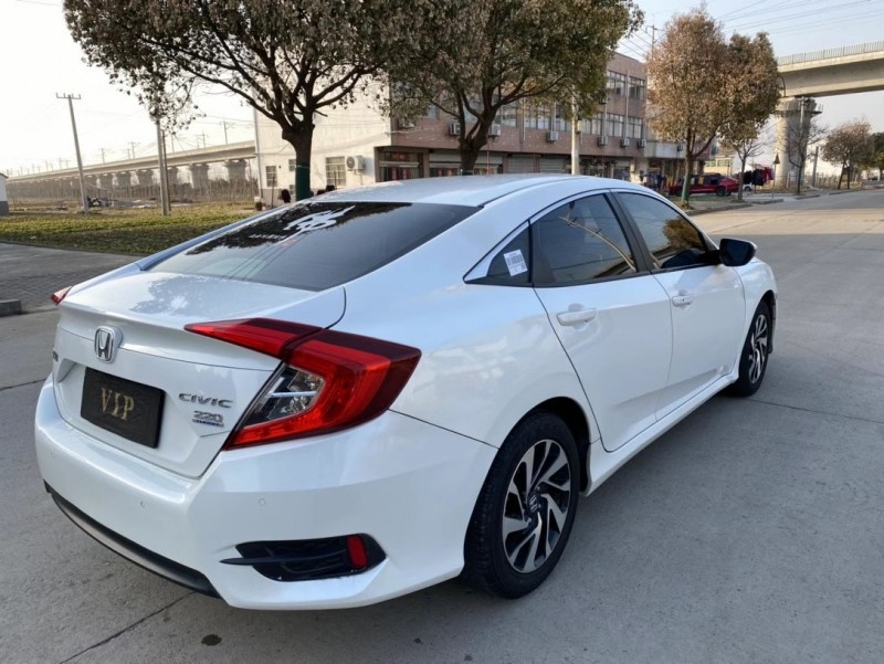 盐城19年本田思域5