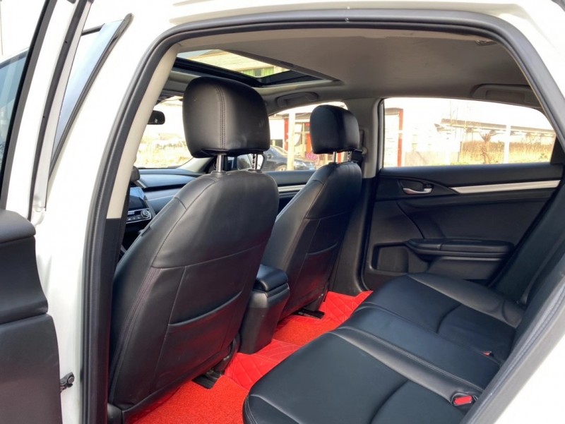 盐城19年本田思域7