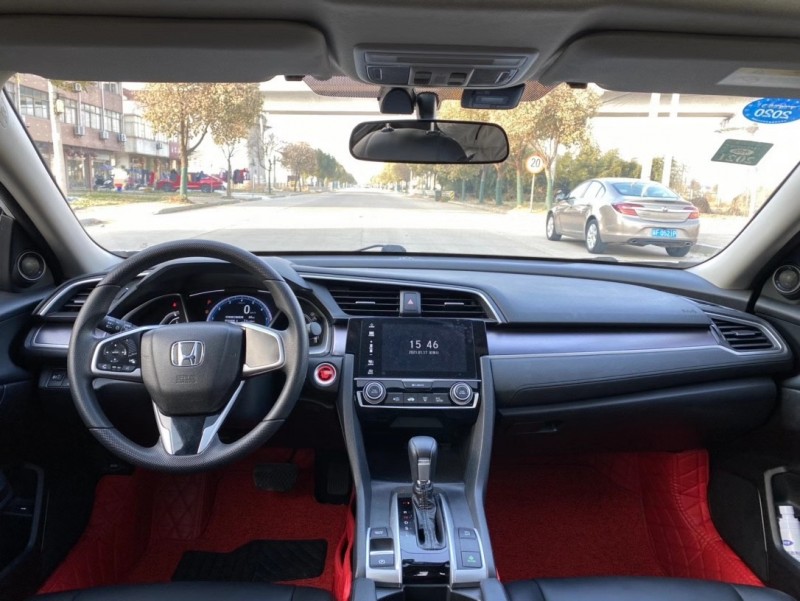 盐城19年本田思域8