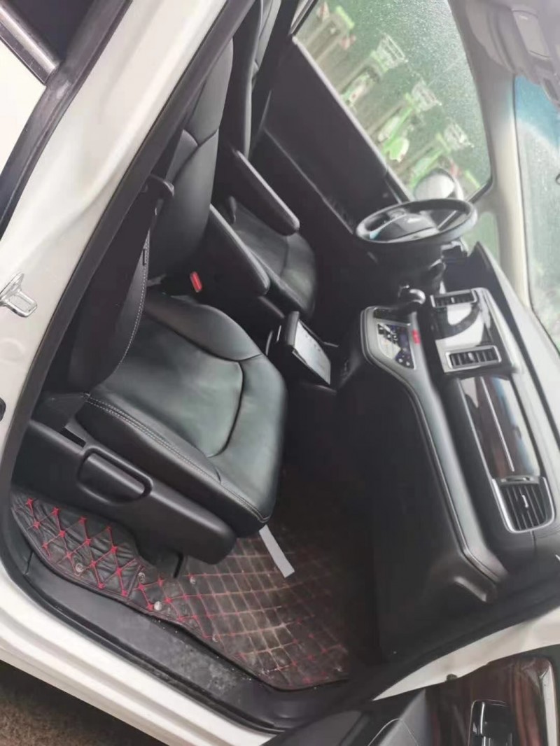 枣庄16年本田艾力绅5