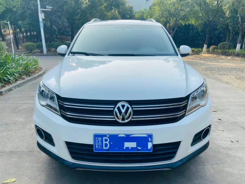东莞12年大众途观9