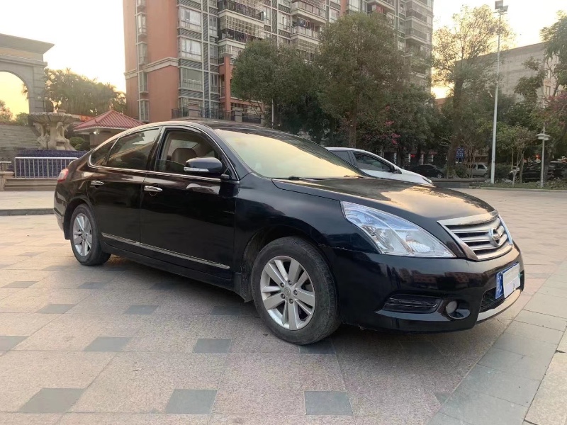 东莞12年日产天籁7