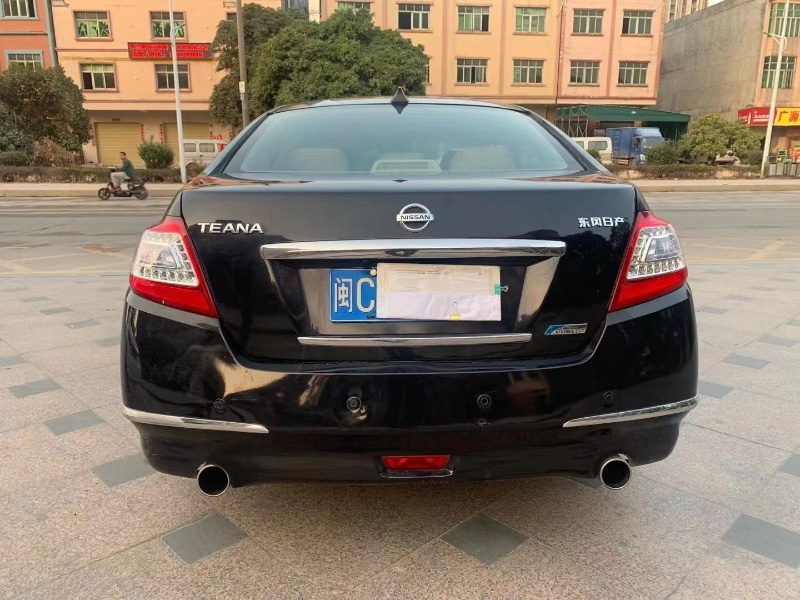 东莞12年日产天籁6