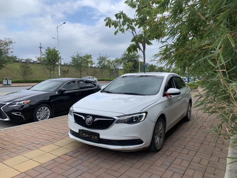 广州18年别克英朗3