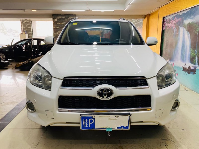 东莞12年丰田RAV4荣放1