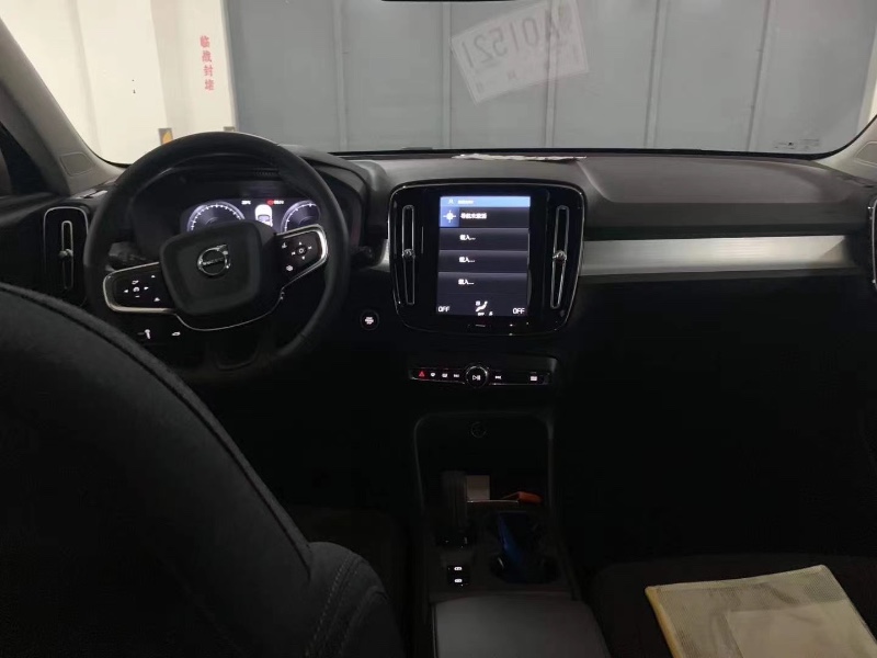 武汉20年沃尔沃XC406