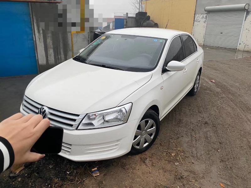 烟台17年大众桑塔纳1