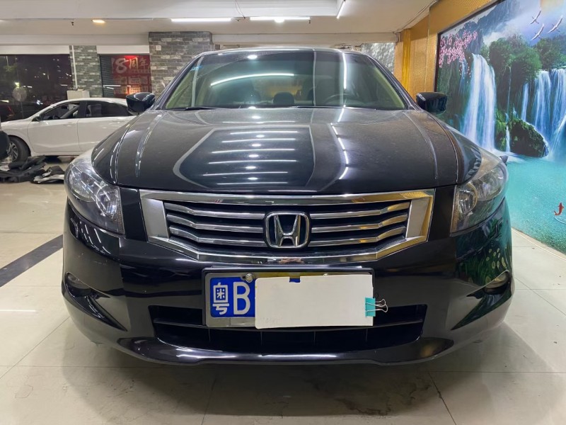 东莞10年本田雅阁1