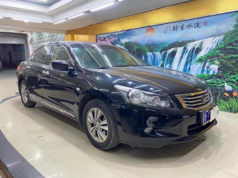 东莞10年本田雅阁3