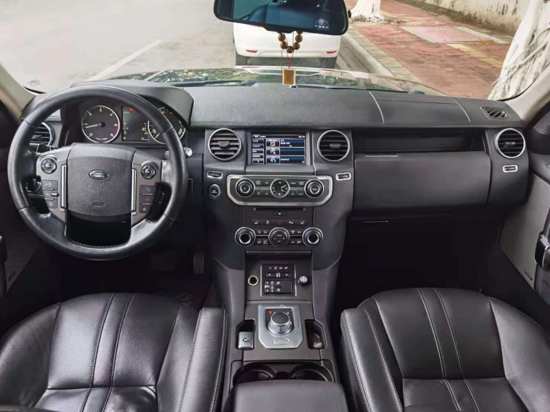 重庆15年路虎发现46