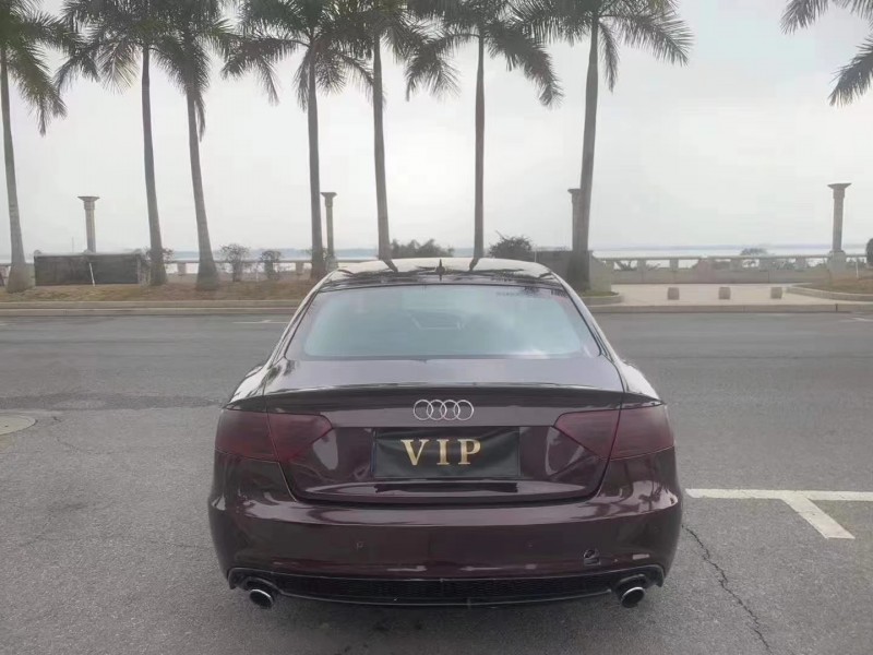 广州13年奥迪A55