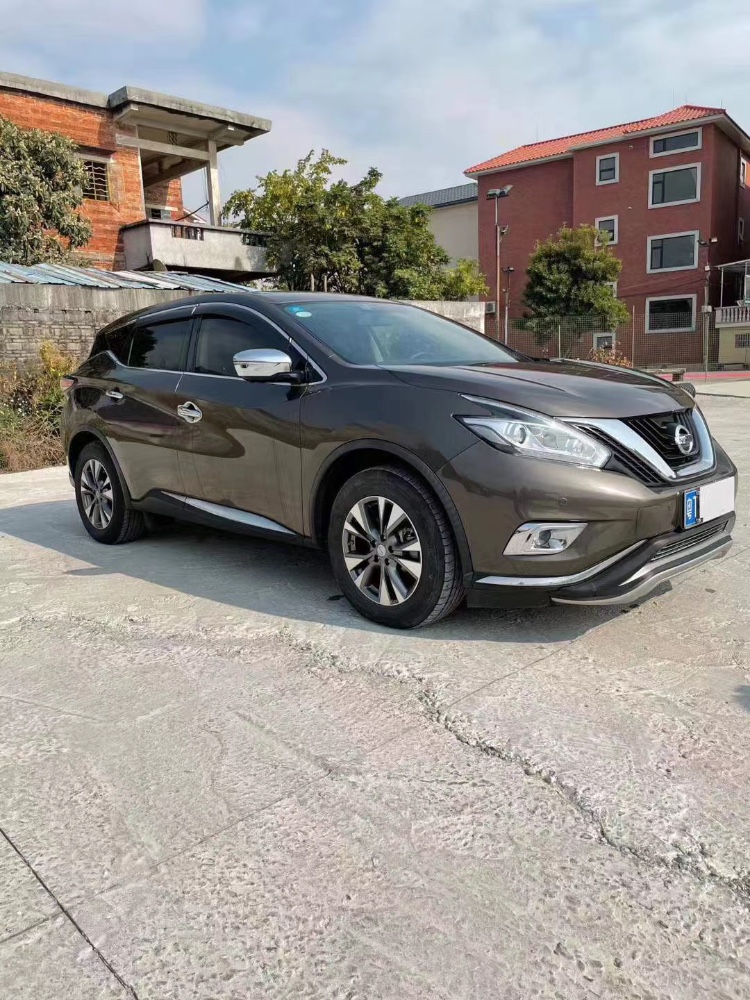 佛山17年日产楼兰6