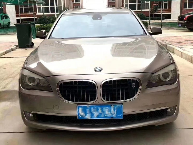 保定11年宝马7系1