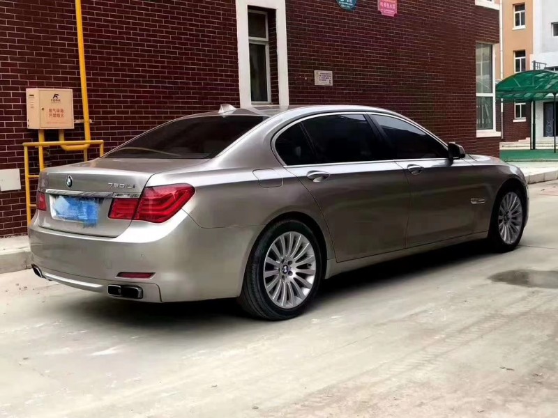 保定11年宝马7系4