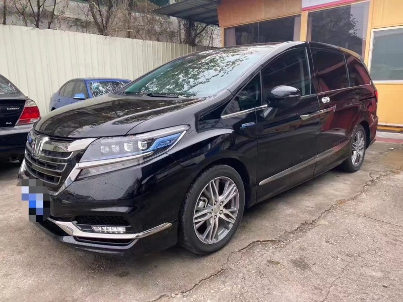 佛山20年本田艾力绅7