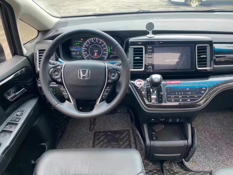 佛山20年本田艾力绅2