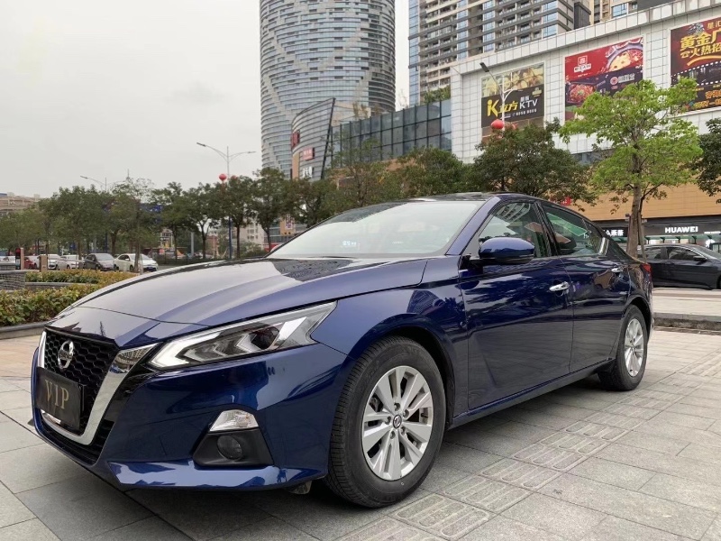 佛山20年日产天籁2