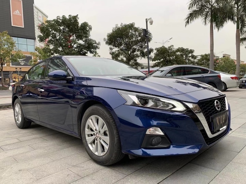 佛山20年日产天籁3