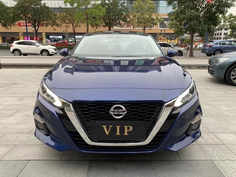 佛山20年日产天籁1